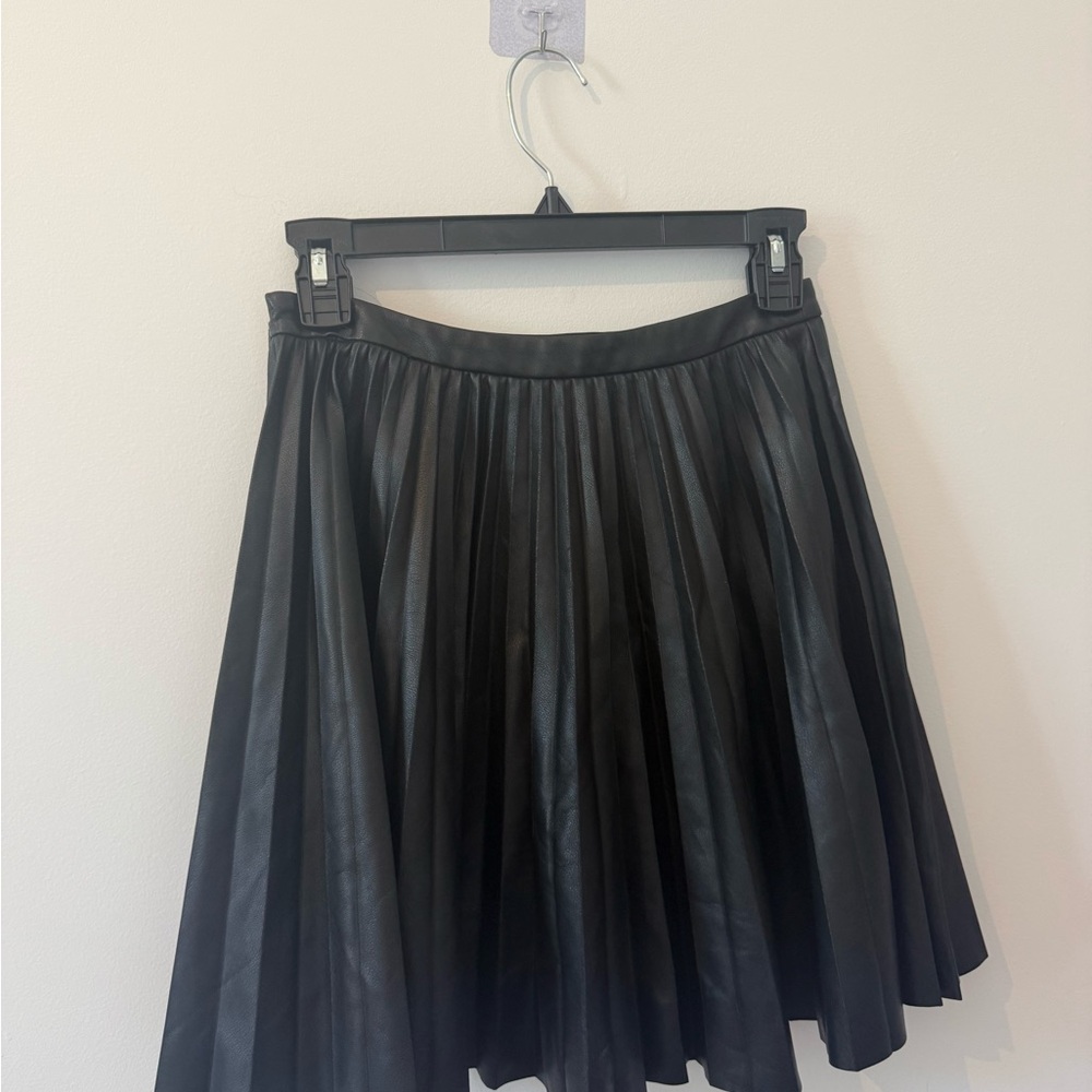 Armani Exchange Black Pleated Faux Leather Women's Skirt